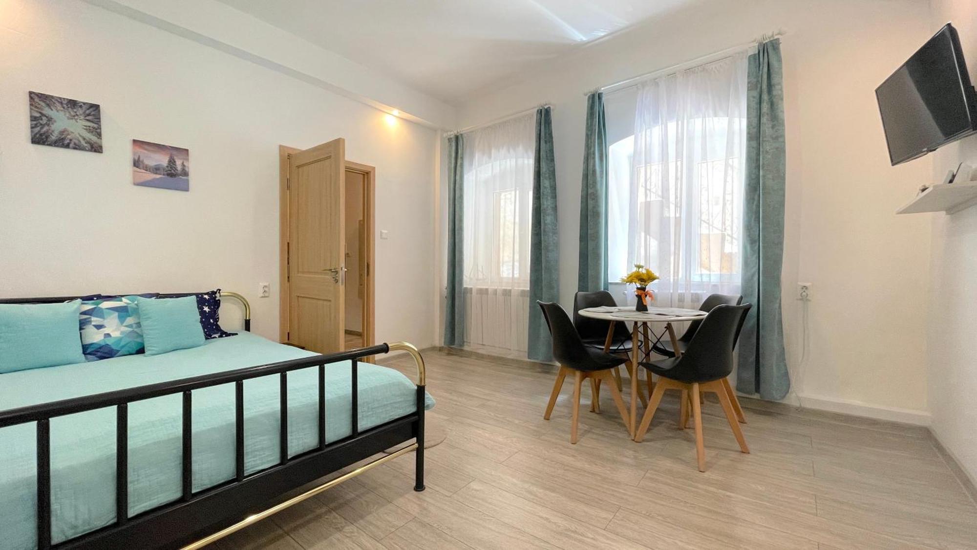 Apartamento Evu Long Street Braşov Exterior foto