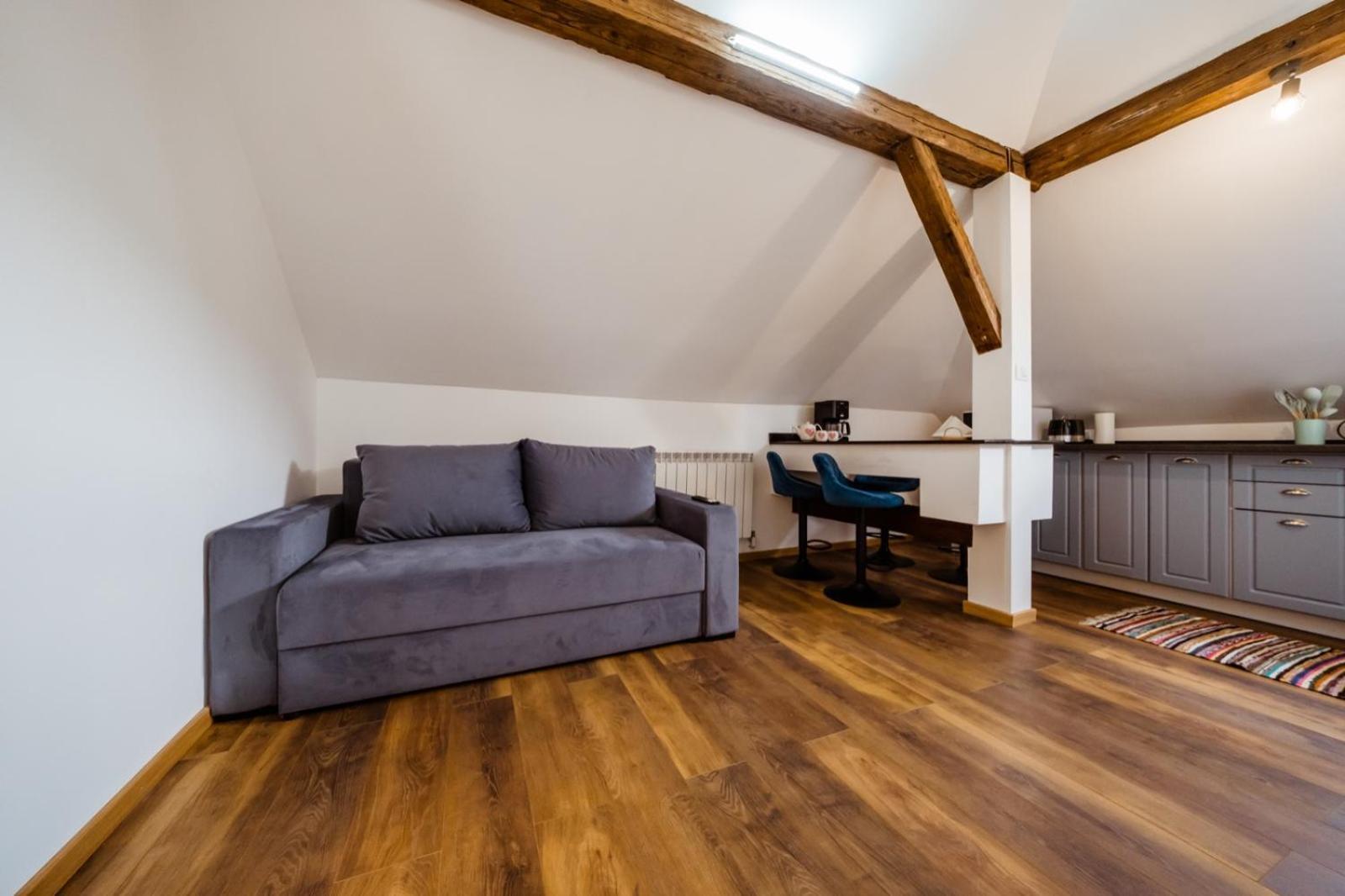 Apartamento Evu Long Street Braşov Exterior foto